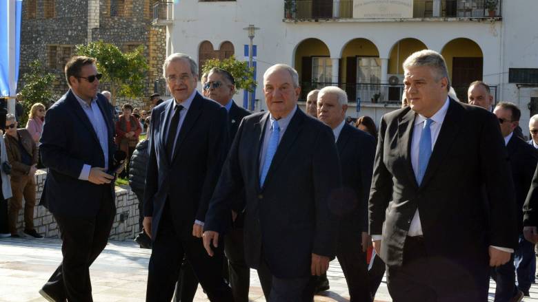 Καραμανλής για Σαμαρά: «Να ακούμε τους πιο έμπειρους, αντί να τους διαγράφουμε»