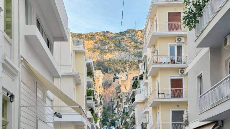 Εκτοξεύτηκαν τα στεγαστικά δάνεια - Διψήφια άνοδος στην καταναλωτική πίστη το 2025