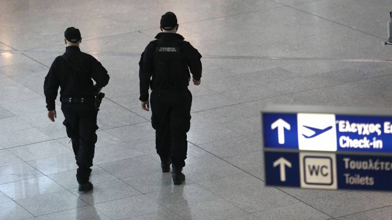 Έκρυβε στις βαλίτσες του πάνω από 32 κιλά κάνναβης: Συνελήφθη στο Ελ. Βενιζέλος»