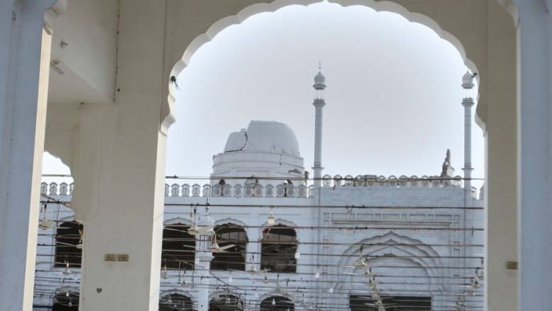 Έκρηξη σε τέμενος στο Πακιστάν - Τουλάχιστον 10 νεκροί και 80 τραυματίες