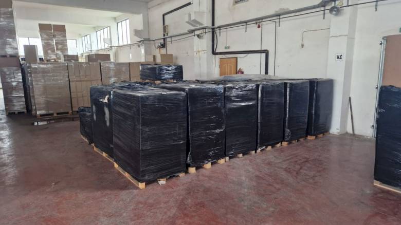 Ποινική δίωξη για σειρά κακουργημάτων σε βάρος των 25 συλληφθεντων για τα λαθραία καπνικά προϊόντα