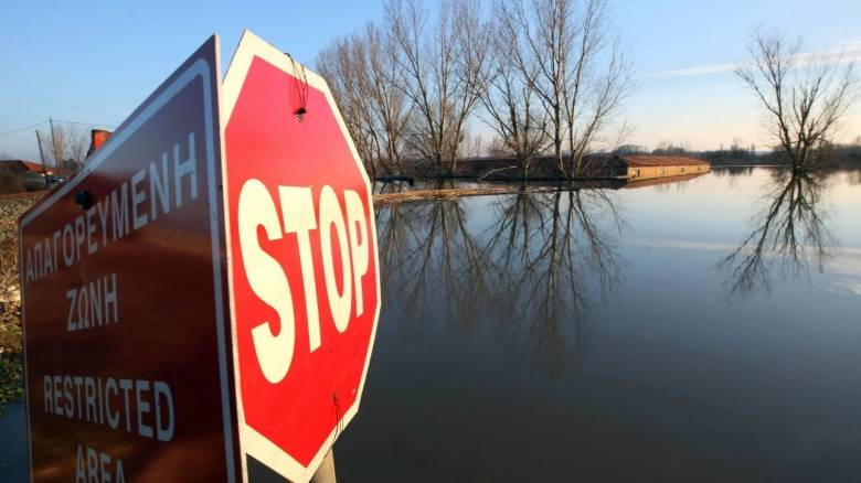 Σε κόκκινο συναγερμό ο Έβρος λόγω της αύξησης της στάθμης του ποταμού