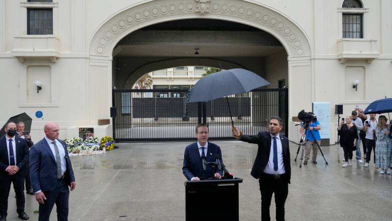 Επίσκεψη ισραηλινού προέδρου στην Αυστραλία: Η άφιξή του στην παραλία Μπόνταϊ