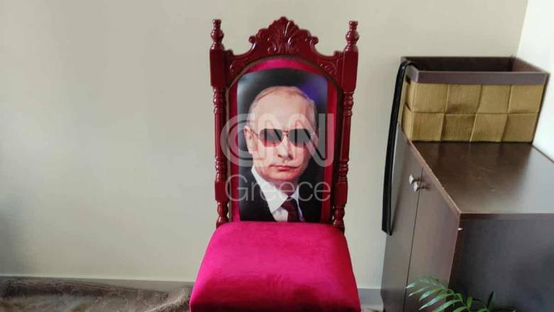 Κύκλωμα λαθραίων τσιγάρων: Ο «κουμπάρος», ο «παππούς» και η καρέκλα του «Πούτιν»