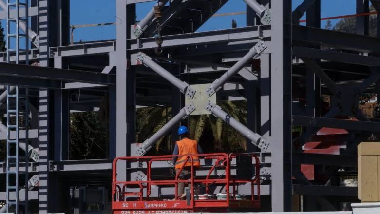 «Απόβαση» του ελληνικού κατασκευαστικού κλάδου στη Ρουμανία – Έργα αξίας 1 δισ. ανέλαβε η ΓΕΚ ΤΕΡΝΑ