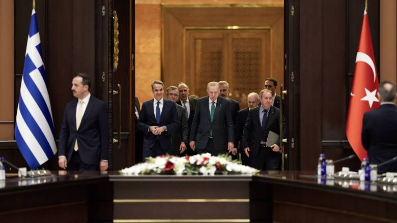 Τουρκικά ΜΜΕ: Ο Μητσοτάκης ξαφνιάστηκε από την αναφορά του Ερντογάν στο Διεθνές Δίκαιο