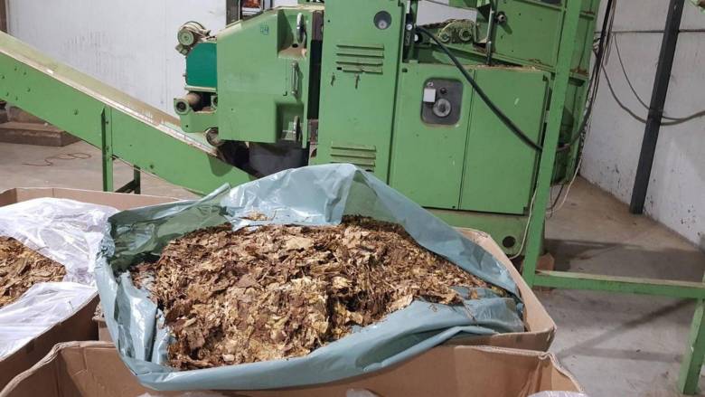 Στον ανακριτή οι «εγκέφαλοι» του κυκλώματος εμπορίας λαθραίων τσιγάρων - Βαρύ το κατηγορητήριο