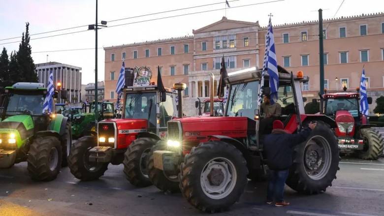 Από απολύμανση θα περνούν τα τρακτέρ πριν μπουν στην Αθήνα - Λόγω της ευλογιάς των προβάτων