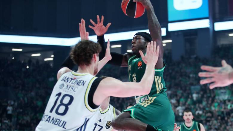 Παναθηναϊκός - Φενέρμπαχτσε 83-85: «Πράσινη» ήττα σε «νεκρό» χρόνο στο Telekom Center Athens