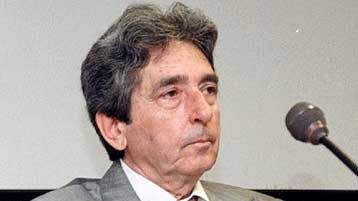 Πέθανε ο πρώην πρόεδρος της ΕΣΗΕΑ  Αριστείδης Μανωλάκος