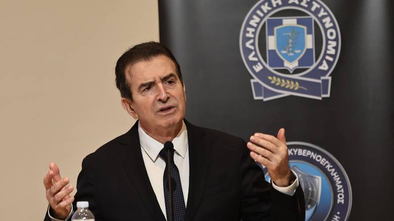 Χρυσοχοΐδης σε στελέχη της ΕΛ.ΑΣ: Συνεχής επαγρύπνηση για την καταπολέμηση του εγκλήματος