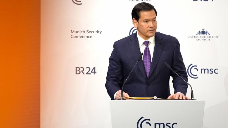 Ευρώπη και ΗΠΑ: Μια σχέση που οδηγείται στα «βράχια» - Οι ρωγμές και η ανάγκη συνύπαρξης