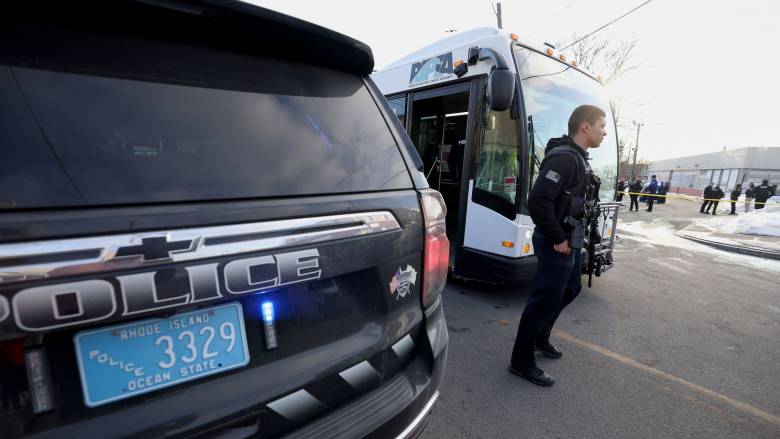 Πυροβολισμοί σε αγώνα χόκεϊ στις ΗΠΑ - Τρεις νεκροί και τρεις τραυματίες σε κρίσιμη κατάσταση