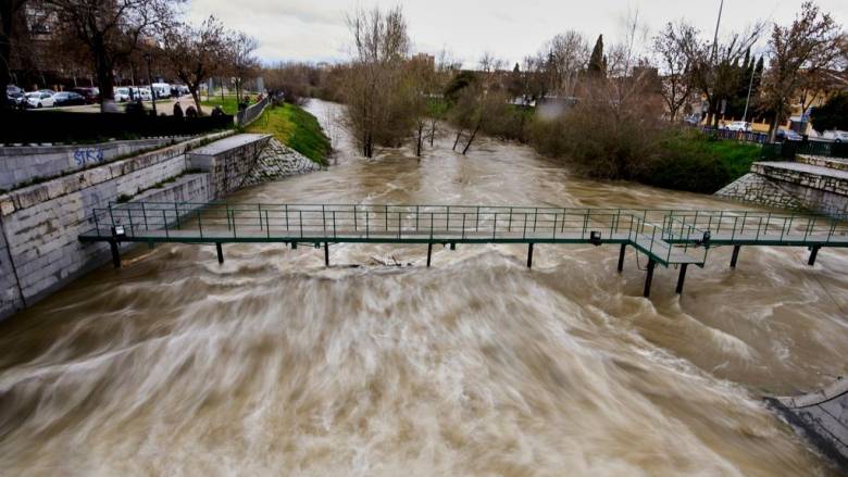 Πλημμύρες στην Ισπανία: Νεκρή γυναίκα που παρασύρθηκε από χείμαρρο