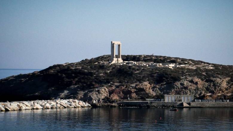 Εξουδετερώθηκε η νάρκη στη Νάξο - Η στιγμή της ελεγχόμενης έκρηξης