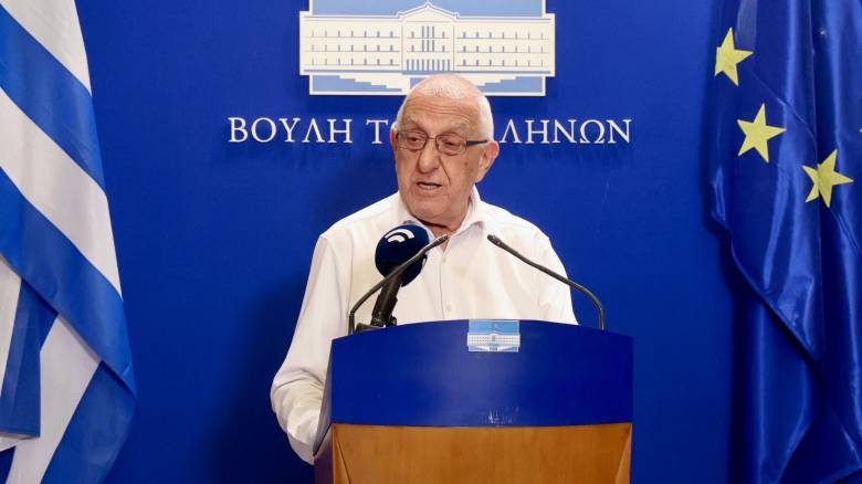 Βουλή: Κάθε βοήθεια για απόκτηση των φωτογραφιών της Καισαριανής - Ομόφωνη απόφαση των προέδρων