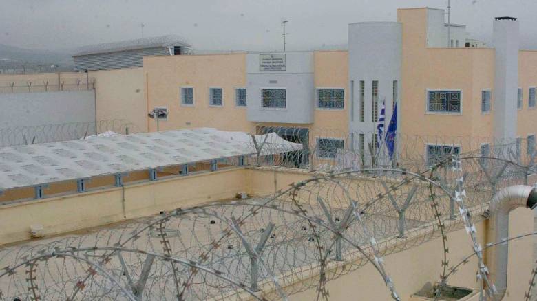 Φυλακές Δομοκού: Προφυλακιστέοι για τη δολοφονία του ισοβίτη ο 38χρονος και ο αρχιφύλακας