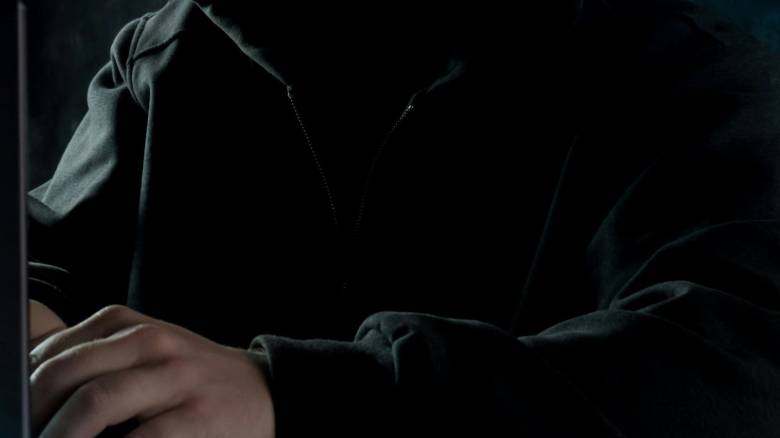 Θεσσαλονίκη: Συνελήφθη 16χρονος για revenge porn και επίθεση σε έγκυο ανήλικη