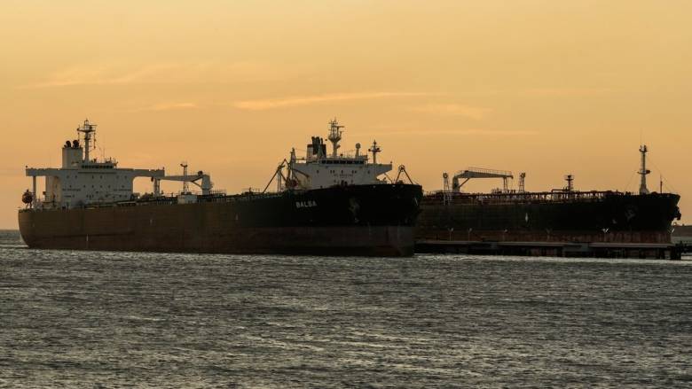 Η Ουάσιγκτον διαπραγματεύεται με την Ινδία την αγορά πετρελαίου από τη Βενεζουέλα