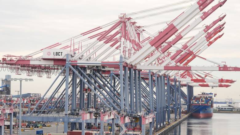 Το χτύπημα στο Ιράν μέσω… Ανωτάτου Δικαστηρίου