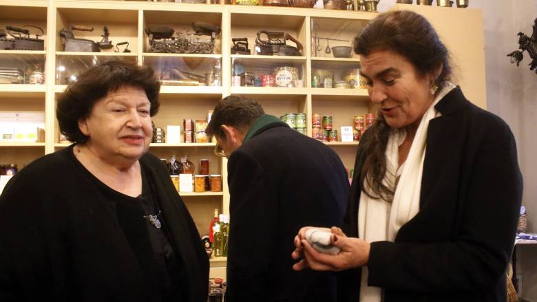 Πέθανε η κορυφαία σκηνογράφος και ενδυματολόγος Ιωάννα Παπαντωνίου