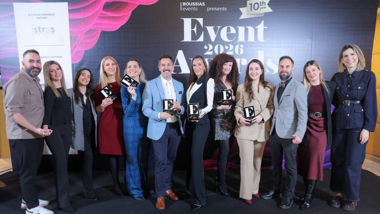 Ο Μάκης στο βάθρο των μεγάλων νικητών των Event Awards