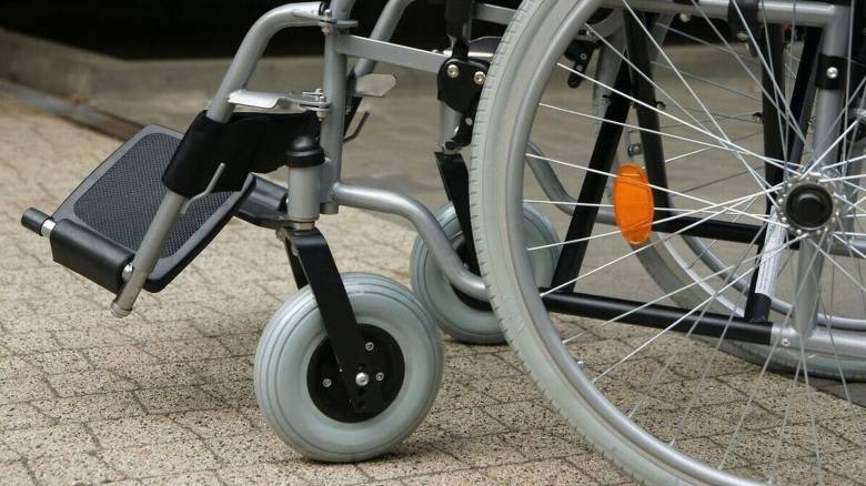 Ψηφιακή ενδυνάμωση ηλικιωμένων και ΑμεΑ - Το πρόγραμμα και οι προϋποθέσεις