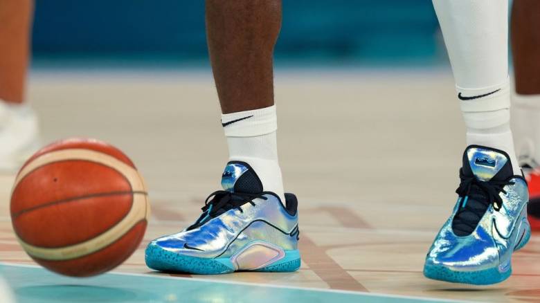 Επιστήμονες ανέλυσαν τι ακριβώς κάνει τα παπούτσια να τρίζουν στο παρκέ του μπάσκετ