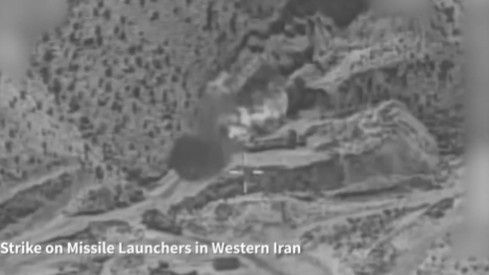 Η στιγμή που ο ισραηλινός στρατός χτυπά το Ιράν - Βίντεο δόθηκαν στη δημοσιότητα