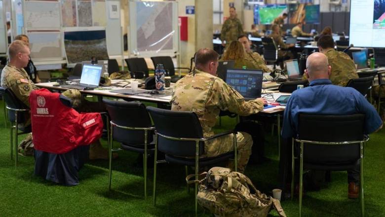 ΗΠΑ: Αποκρούσαμε εκατοντάδες ιρανικές επιθέσεις χωρίς θύματα ή τραυματισμούς