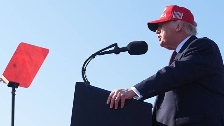 Τραμπ για Χαμενεΐ: Πέθανε ένας από τους πιο σατανικούς ανθρώπους στην ιστορία