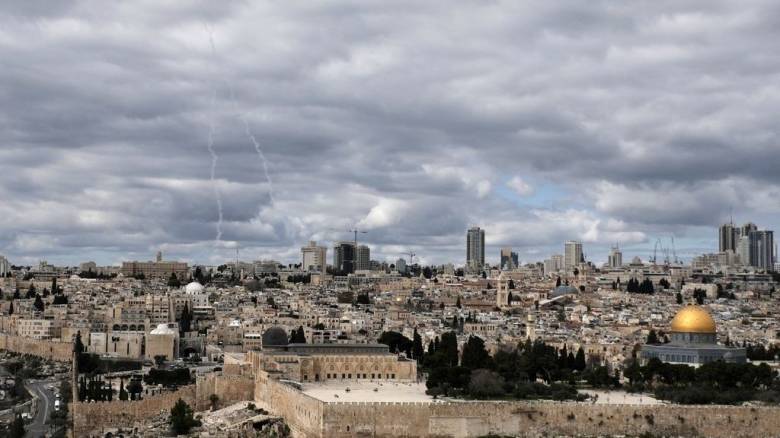 Εκτός ελέγχου η κατάσταση στη Μέση Ανατολή: Εκρήξεις σε Μπαχρέιν, Άμπου Ντάμπι, Κουβέιτ και Κατάρ