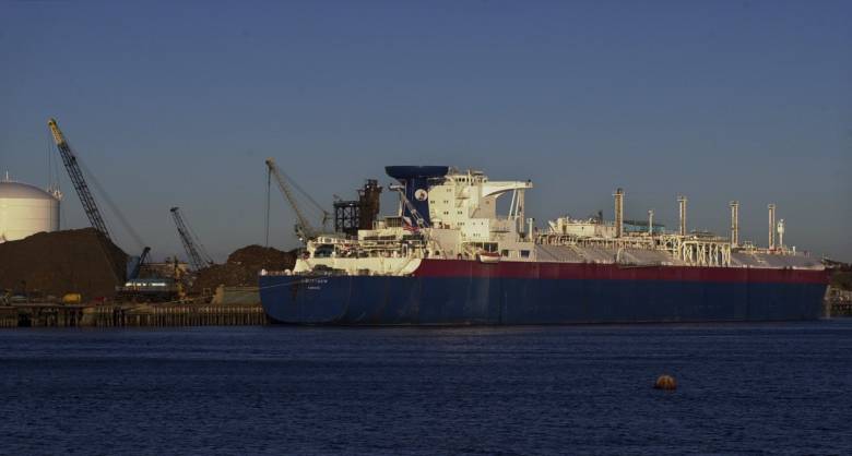 Τουλάχιστον 19 εμπορικά πλοία υπέστησαν ζημιές από την έναρξη των επιθέσεων στο Ιράν