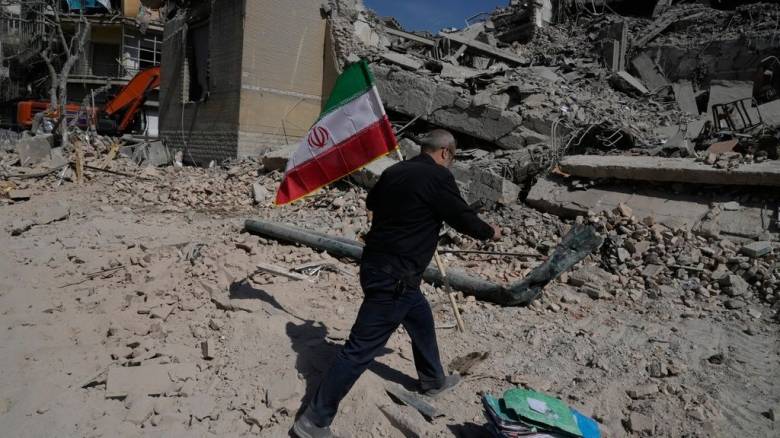 Ισραήλ: Έριξε πάνω από 6.000 πυρομαχικά στο Ιράν - «Καταστράφηκε το 80% των συστημάτων αεράμυνας»