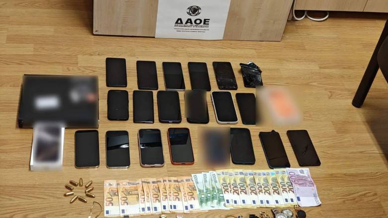 Εξαρθρώθηκε κύκλωμα που παρίστανε τους λογιστές εξαπατώντας πολίτες: Πώς δρούσε, στα 120.000 η λεία