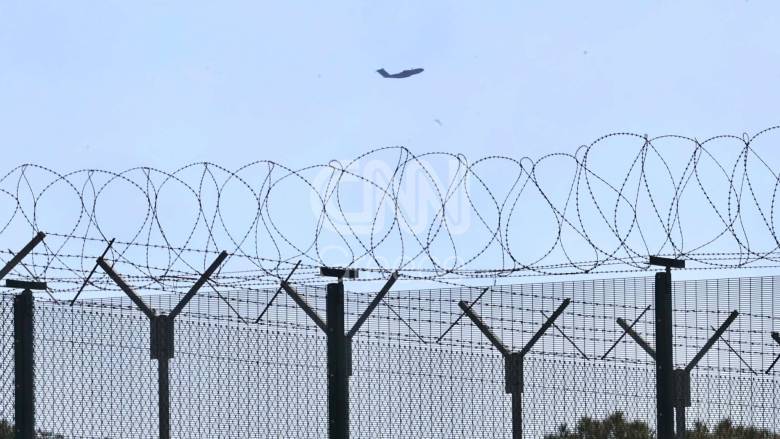 Αποστολή στην Κύπρο: Ανήσυχοι οι κάτοικοι στη Λεμεσό - Τι λένε στην κάμερα του CNN Greece