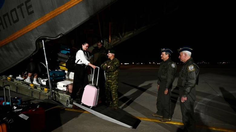 Συνεχίζονται οι πτήσεις επαναπατρισμού Ελλήνων από το ΥΠΕΞ - Επέστρεψαν άλλοι 277