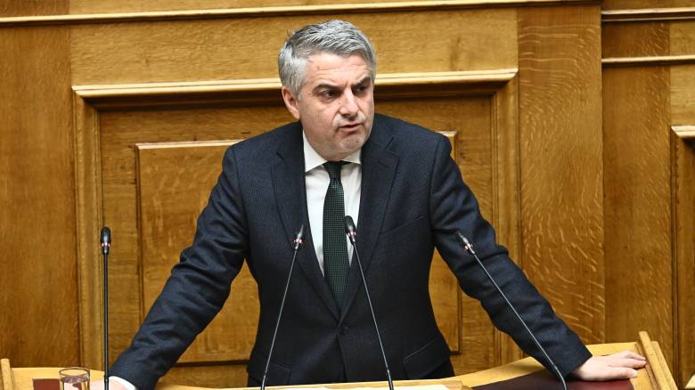 Θύελλα στο ΠΑΣΟΚ για τη διαγραφή Κωνσταντινόπουλου: «Πυρά» από Δούκα, Γερουλάνο και κορυφαία στελέχη