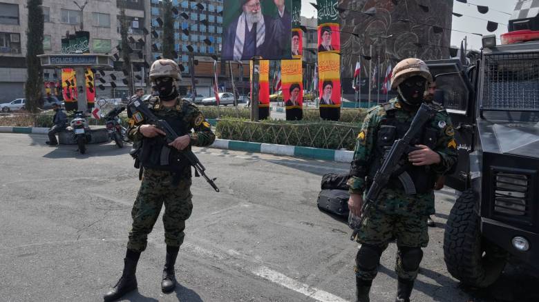 Ιράν: Συλλήψεις 25 πολιτών για κοινοποίηση «ευαίσθητων» πληροφοριών σε «εχθρικά μέσα ενημέρωσης»