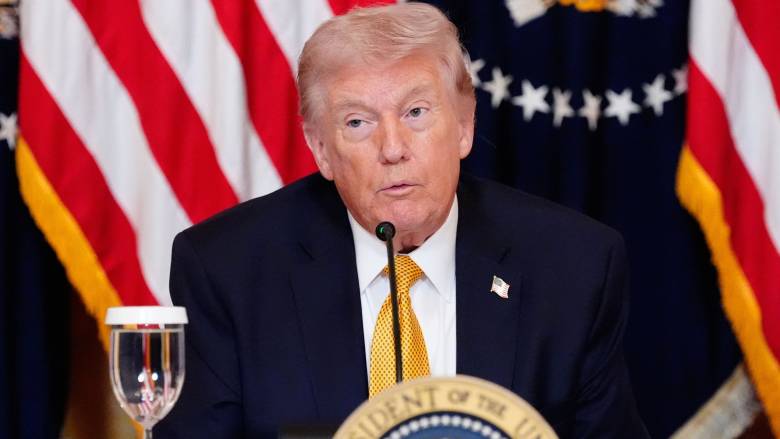 Τραμπ: Παρατείνεται για 10 ημέρες η αναβολή επιθέσων σε ενεργειακές εγκαταστάσεις του Ιράν