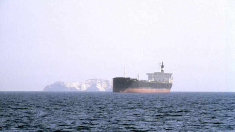 Το δίλημμα της Ευρώπης και το «φρένο» στις πιέσεις Τραμπ για τα Στενά του Ορμούζ