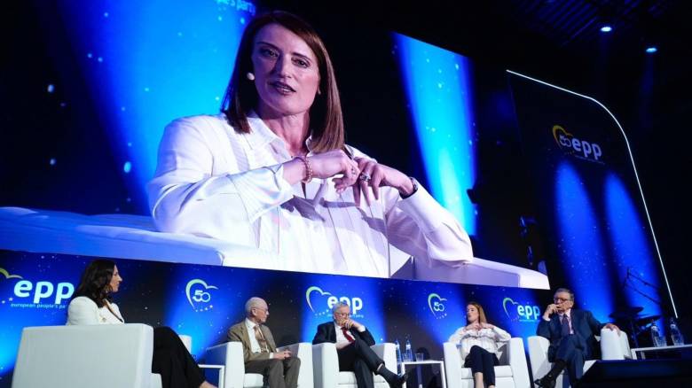 Μέτσολα: «Η Ελλάδα με τον Κυριάκο Μητσοτάκη αποτελεί success story» - Τι είπε ο Γιούνκερ