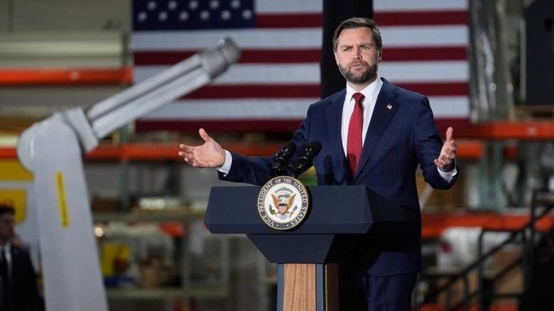 Βανς: «Ο Τραμπ δεν θα εμπλέξει τις ΗΠΑ σε μακροχρόνια σύγκρουση με το Ιράν»