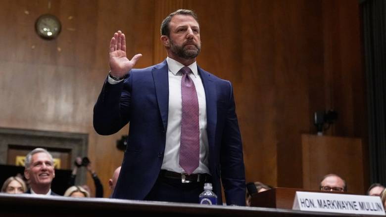 ΗΠΑ: Εγκρίθηκε ο διορισμός του νέου υπουργού Εσωτερικής Ασφάλειας