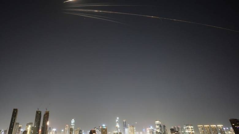 Νέες ιρανικές επιθέσεις στο Βόρειο και το Νότιο Ισραήλ - Τουλάχιστον 12 τραυματίες