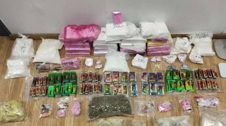 Τρεις συλλήψεις για διακίνηση ναρκωτικών στην Αττική: Κατασχέθηκαν πάνω από 26 κιλά κοκαΐνης