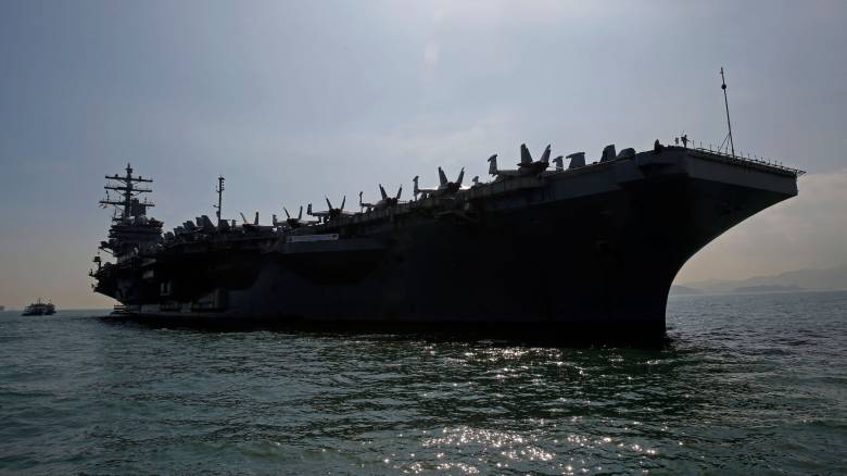 Το αεροπλανοφόρο USS Boxer και 2.500 πεζοναύτες στέλνουν οι ΗΠΑ στη Μέση Ανατολή