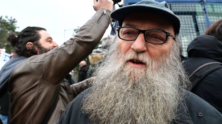 Χρ. Χούπας: Κάποιος να κούναγε λίγο το χεράκι του, το παιδί μου δεν θα ήταν κάτω από το μάρμαρο