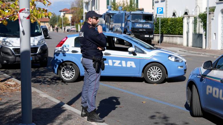 Ιταλία: 13χρονος μαχαίρωσε καθηγήτρια στην είσοδο του σχολείου και βιντεοσκόπησε την επίθεση