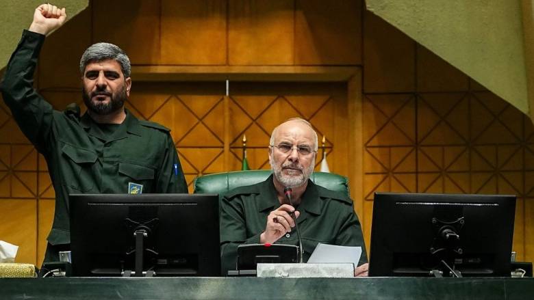 Γκαλιμπάφ: «Αν οι εχθροί μας καταλάβουν ιρανικό νησί, θα επιτεθούμε σε χώρα του Κόλπου»